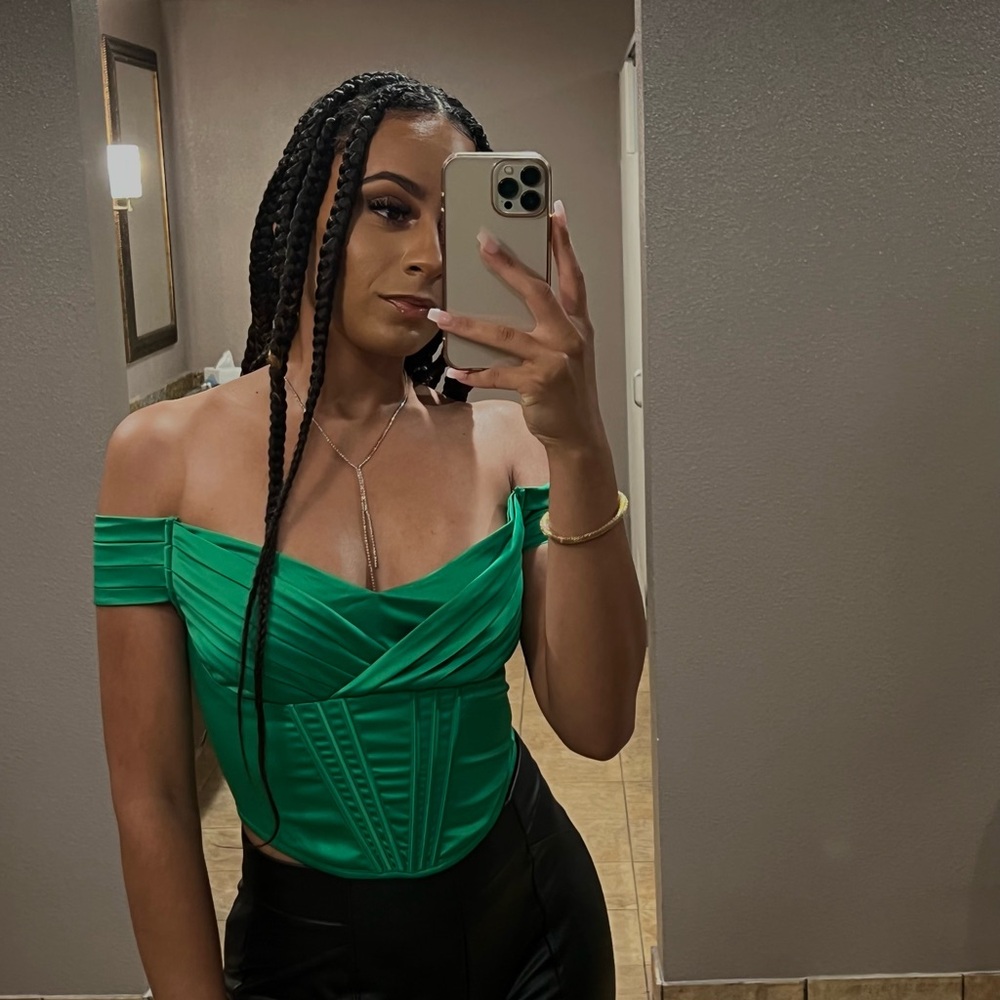 Elegant Green Off-Shoulder Top